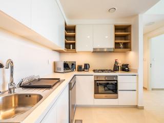 Captivating 1Br in Downtown Views II - Dubai - 2