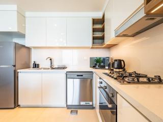 Captivating 1Br in Downtown Views II - Dubai - 8