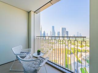 Captivating 1Br in Downtown Views II - Dubai - 6