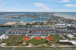 Luxury Cozy Retreat: Waterfront near Clearwater - Clearwater - 5