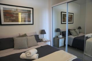 Adelaide CBD Bluebird Apartment - 4