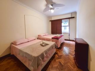 Espaçoso, Confortável e 5 min da Praia - Ideal para Grupos - 9