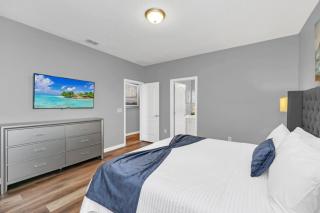 Marvelous 11 Bedroom Pool Home Few Miles From Disney World - Kissimmee - 2