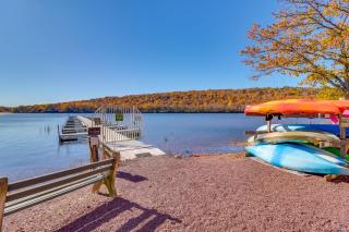 Game Room and BBQ Waterfront Lake Harmony Condo! - 7