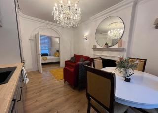 Hyde Park Suite - One Bedroom - 1