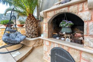 Villa Capitis in the center-Deluxe Apartment with Swimming Pool - Hvar - 3
