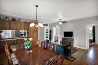 1940 cottage seen on FYI, 2bd 2ba - Gainesville - 9
