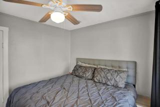 1940 cottage seen on FYI, 2bd 2ba - Gainesville - 5