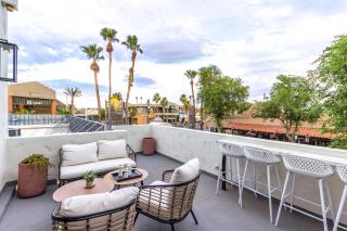 Live Above Shops and Restaurants in Oldtown Scottsdale - Scottsdale - 5