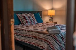 Cheerful Chalet - Fireplace, BBQ, Firepit& Hottub - 4