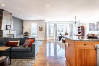 HUGE Open Concept Living in Best Location - San Francisco - 7