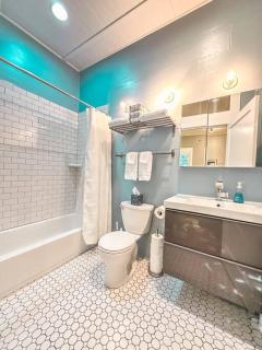 Game Day Gem: Modern + Hot Tub - 9