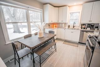 Contempo Cottage - 2