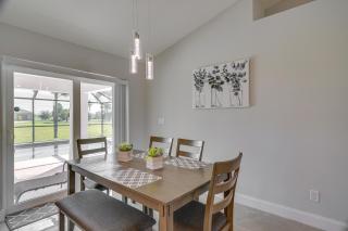 Furnished Lanai and Pool Sunlit Cape Coral Getaway! - Cape Coral - 3