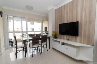 173 - Apartamento 02 Dormitórios na praia de Bombas para 6 pessoas - Bombinhas - 0