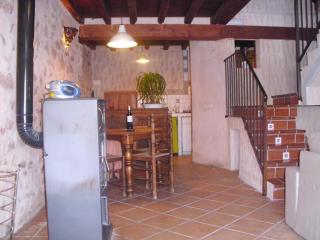 Casa Rural con Jacuzzi Taberna del Tio Pedro - Cabañas de Polendos - 4