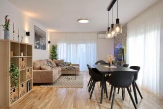 Apartment Holiday Home TiA - Split - 6