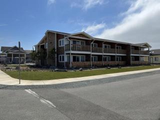 Table Rock Motel - Bandon - 1