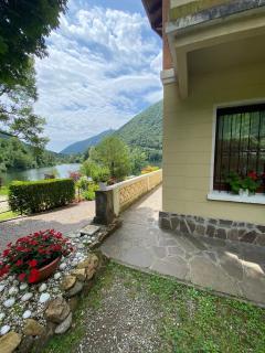 L’Angolino di MAGDA: on the lake-PRIVATE beach! - Ghirla - 8