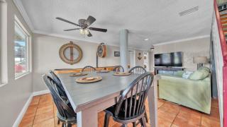 Palm Breeze - Is a 4BR with Private Pool and Boat Dock in Destin - 5