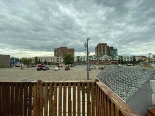 Calming 1bedroom Units With Balcony And City View - 2