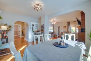 Charming Getaway, Walk to Windsor Lake and Downtown! - Windsor - 3