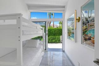 Palm Springs Luxury Home With Pool and Next to Downtown & Airport - 4