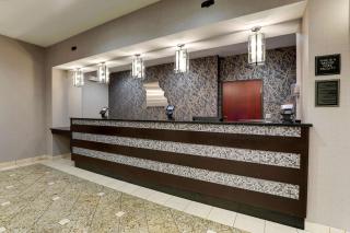 Drury Inn & Suites St Joseph - Saint Joseph - 8