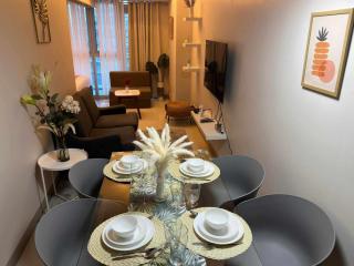 Newpointe suite - Manila - 1