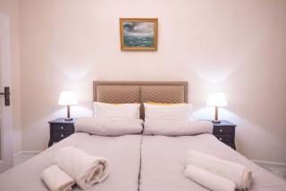 Old Town-Booking Apartment - 0