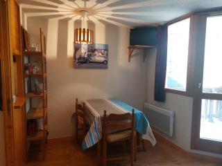 Studio 4 pers proche pistes avec balcon et vue Mont Blanc - FR-1-411-906 - Landry - 9