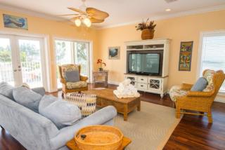 102 6Th St S- Upstairs Home - Bradenton Beach - 9