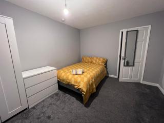 Modern Double Room With Free Parking & Fast WiFi 5 Mins To Warwick Uni - 2