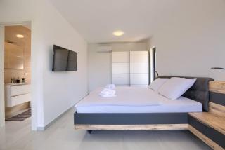 Villa Delfin with Pool - Medulin - 2