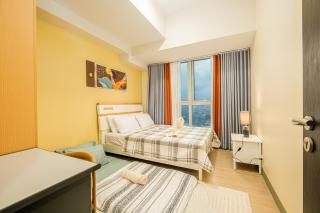 Luxurious 2 Bedroom in Uptown BGC Taguig - Manila - 6
