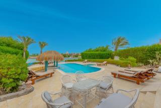 Stunning Villa for Rent in El Gouna HEATED PRIVATE POOL - Hurghada - 5