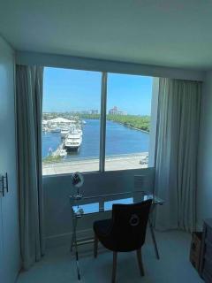 New Luxury Water Front Condo - Fort Lauderdale - 4