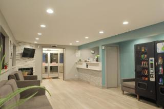 Super 8 by Wyndham Rockford I-90 Casino District - Rockford - 7