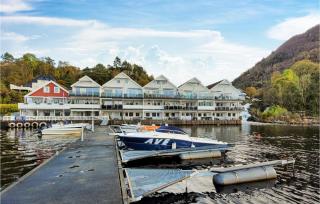 Cozy Apartment In Uggdal With Wifi - Uggdal - 2
