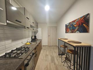 Studio 6 - Bucharest - 1