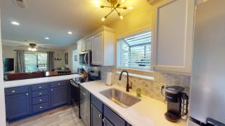Beautiful Condo, Steps From Table Rock Lake & Sdc - Branson - 8