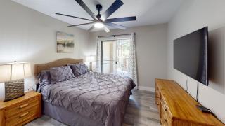 Beautiful Condo, Steps From Table Rock Lake & Sdc - Branson - 4