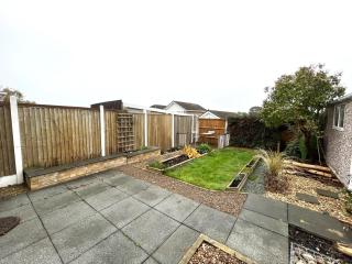 Tranquil 3-bedroom bungalow - - 3