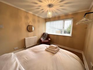 Tranquil 3-bedroom bungalow - - 2