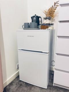 Family Room close - 8