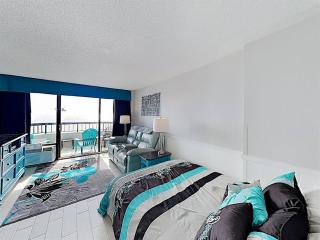 Newly Renovated, Oceanfront, Pools,Fantastic View! - Myrtle Beach - 9
