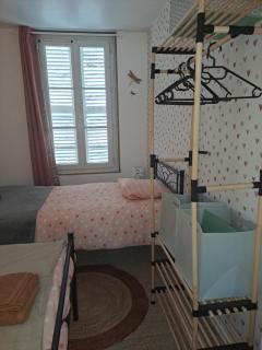Atypique Saumur 80 m2 joli appartement 2 à 7 pers familial rénové entier 3 chambres hyper centre - Saumur - 3