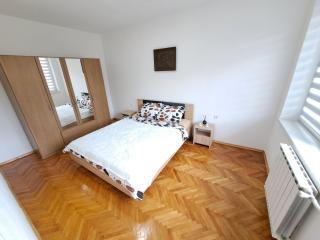 Apartman Skver Tuzla - Tuzla - 3
