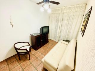 Agradável Flat na Praia do Caiçara - Praia Grande - 3