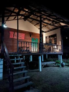 Lek's Issan Home and Travel - Ban Kut Khaen - 9